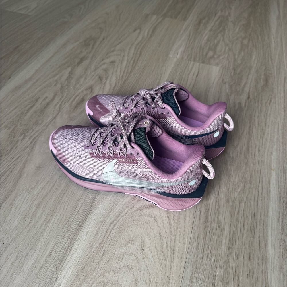 NEW Purple Nike Pegasus Trail shoes, 5Y or Women’s 6.5